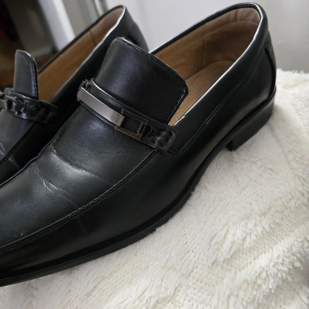 Men's Black Leather Loafers